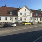 Brobyvaerk Kro Brobyværk